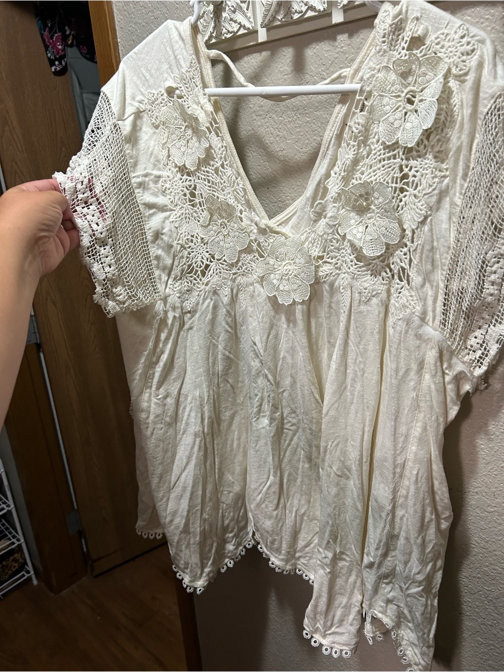 Anthropologie Cream Crochet Floral V-Neck Blouse